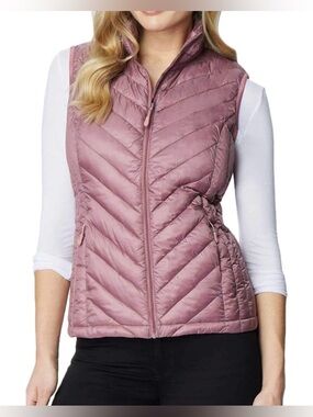 NWT. 32 Degrees Heat Vest. Size S.